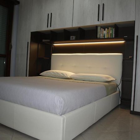 Graziosarisa Roma Apartment Lunghezza Luaran gambar