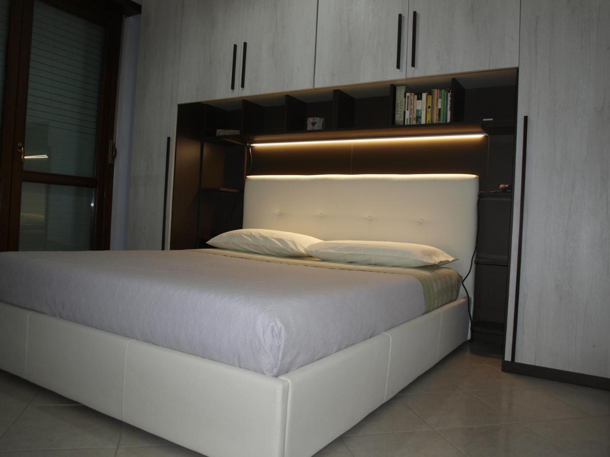 Graziosarisa Roma Apartment Lunghezza Luaran gambar