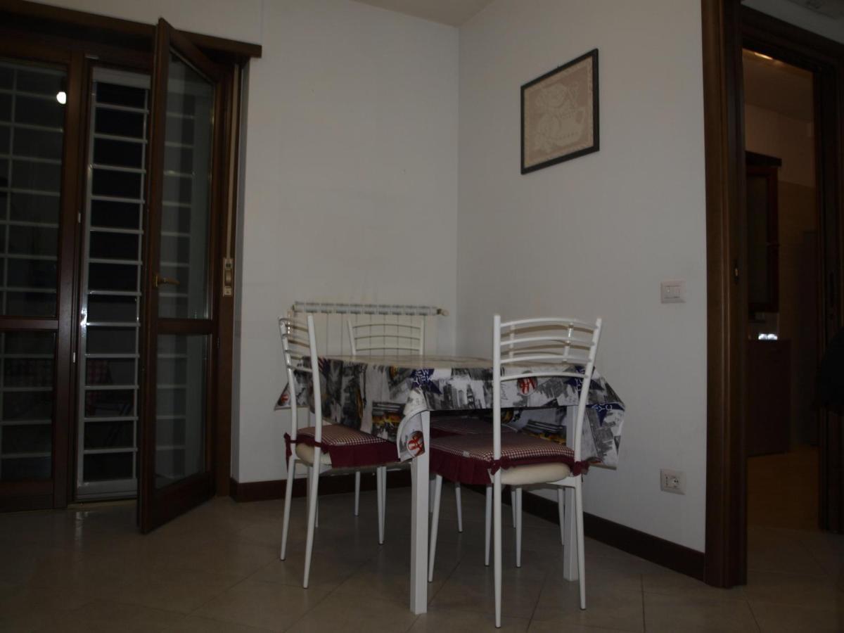 Graziosarisa Roma Apartment Lunghezza Luaran gambar